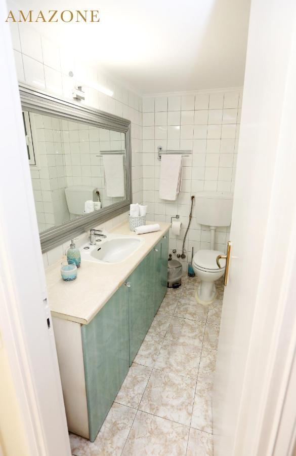 Melma Properties-Amazone-Premium Apartment In Piraeus Center Bagian luar foto