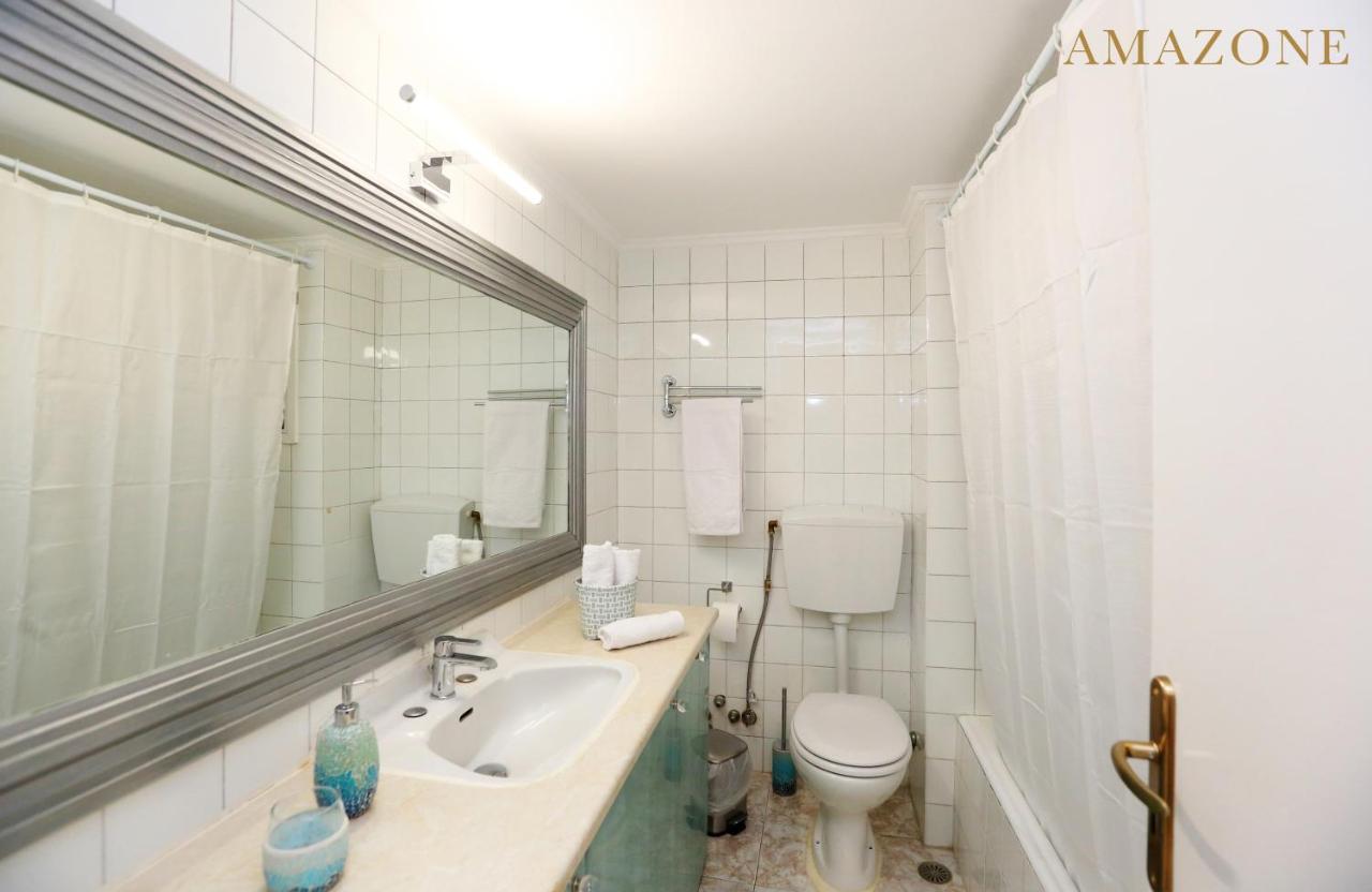 Melma Properties-Amazone-Premium Apartment In Piraeus Center Bagian luar foto